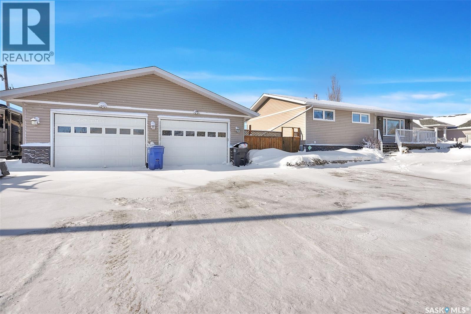 265 Milton Street, Southey, Saskatchewan  S0G 4P0 - Photo 2 - SK027557