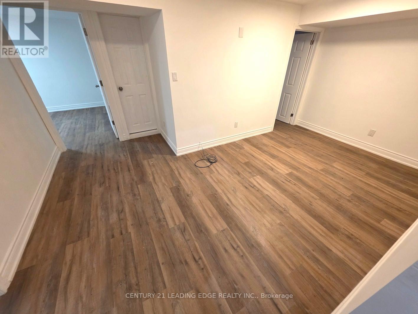 Basement B - 16 Wyvern Road, Toronto, Ontario  M2K 2K4 - Photo 3 - C12738254