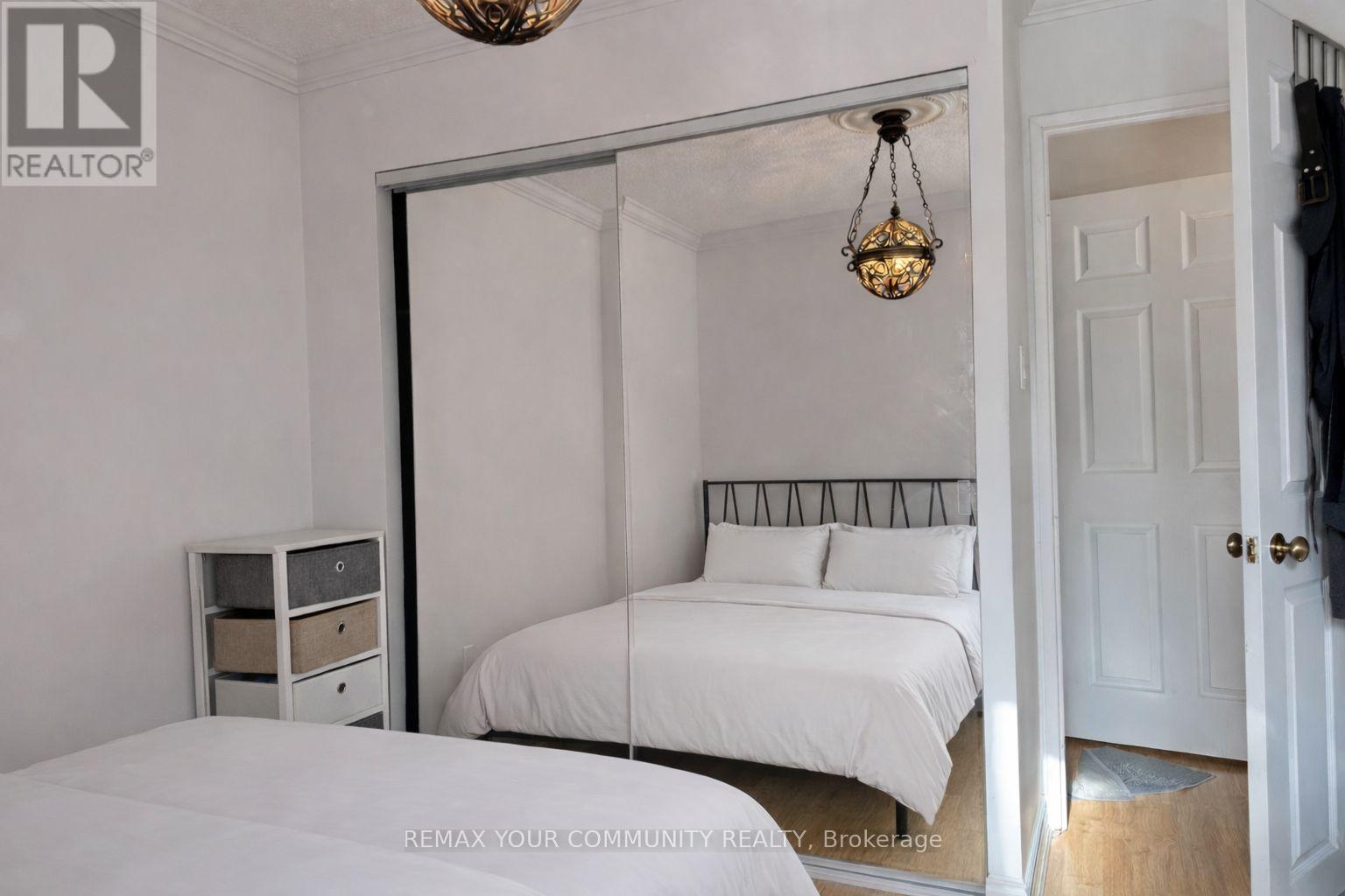 211 - 88 Charles Street, Toronto, Ontario  M4Y 2W7 - Photo 13 - C12738256