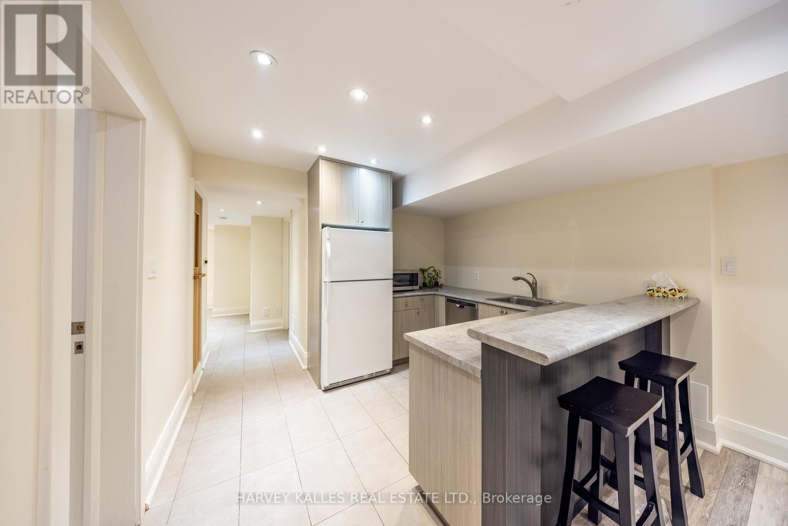 353 Briar Hill Avenue, Toronto, Ontario  M4R 1J3 - Photo 36 - C12738268