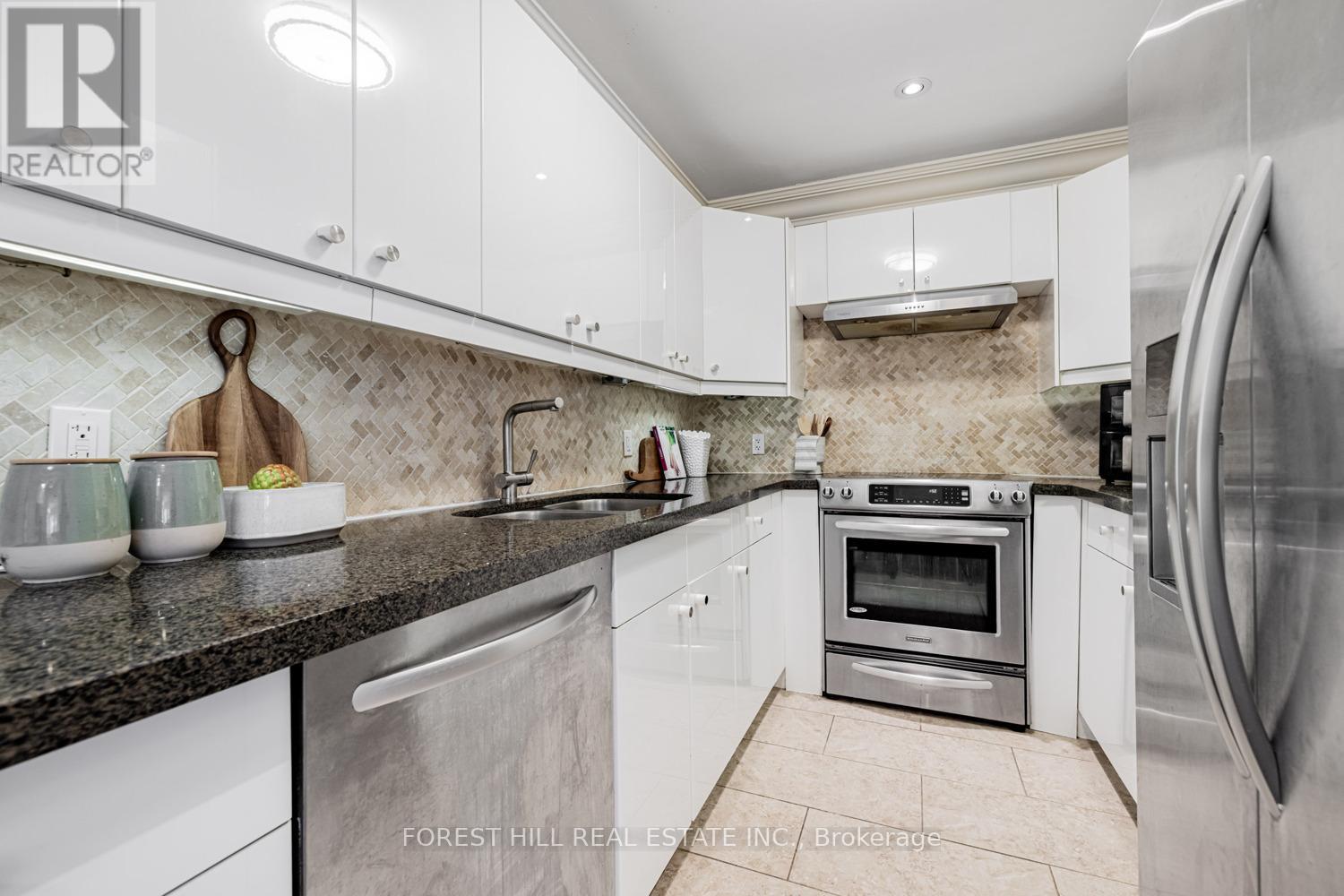 109 Mckee Avenue, Toronto, Ontario  M2N 4C2 - Photo 8 - C12738300