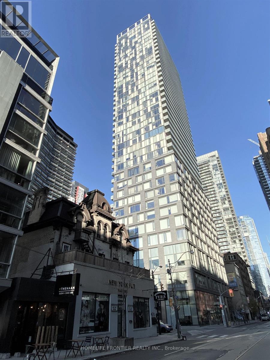 1706 - 101 PETER STREET, Toronto, Ontario