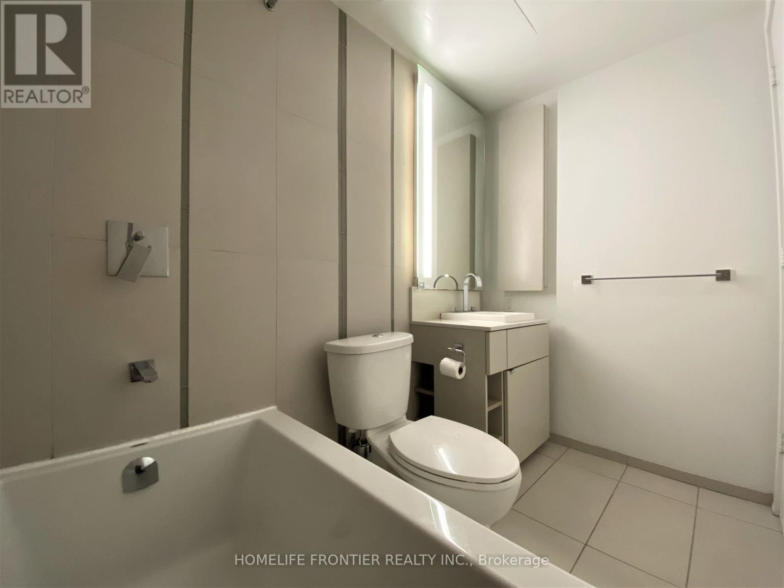 1706 - 101 Peter Street, Toronto, Ontario  M5V 0G6 - Photo 11 - C12738342