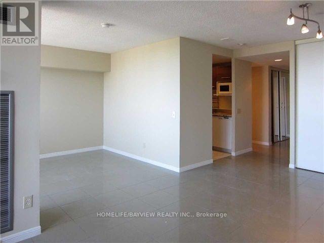 2013 - 7 Bishop Avenue, Toronto, Ontario  M2M 4J4 - Photo 6 - C12738362