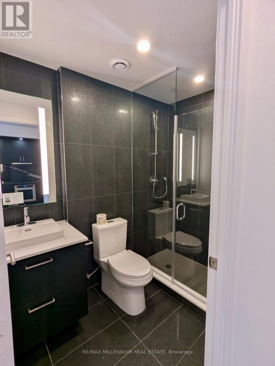 2006 - 10 Inn On The Park Drive, Toronto, Ontario  M3C 0P9 - Photo 14 - C12738400