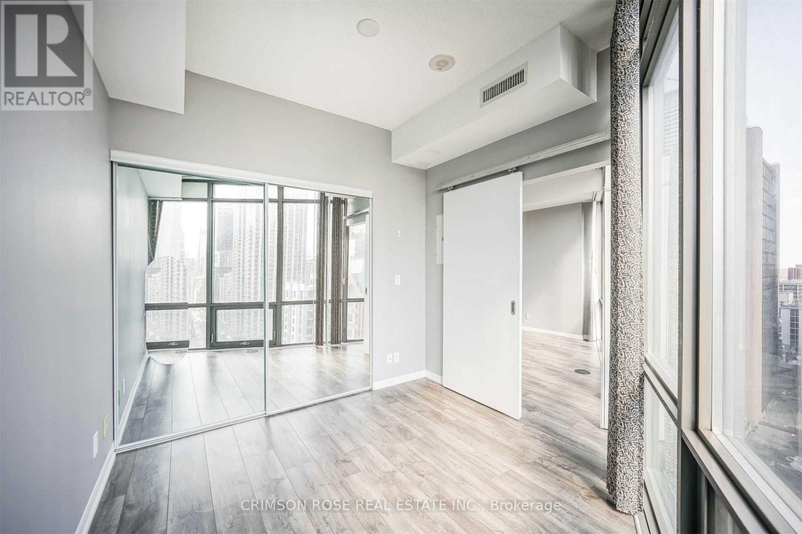 1609 - 832 Bay Street, Toronto, Ontario  M5S 1Z6 - Photo 13 - C12738456