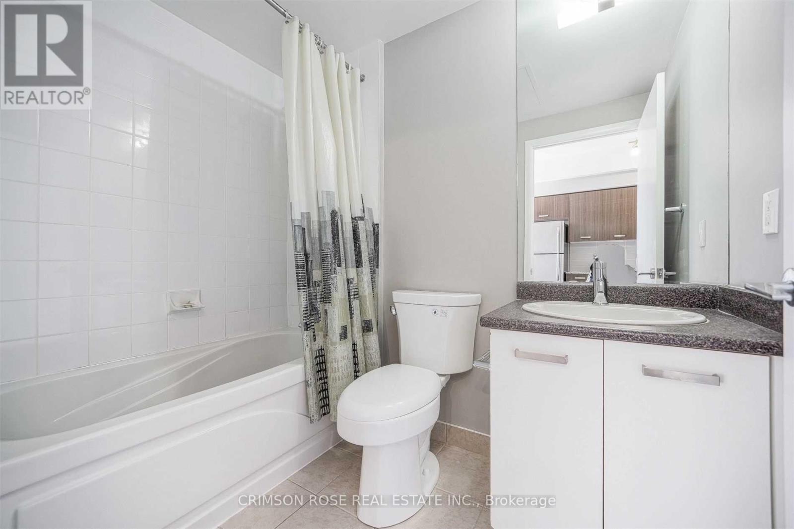 1609 - 832 Bay Street, Toronto, Ontario  M5S 1Z6 - Photo 6 - C12738456