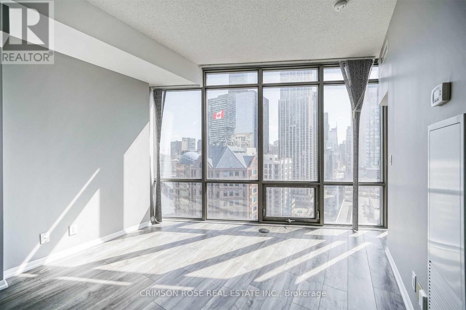 1609 - 832 Bay Street, Toronto, Ontario  M5S 1Z6 - Photo 7 - C12738456