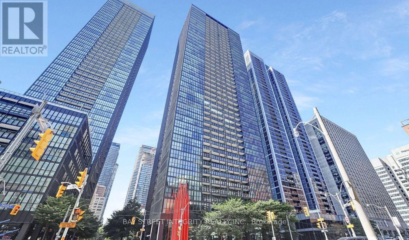 1509 - 110 CHARLES STREET E, Toronto, Ontario