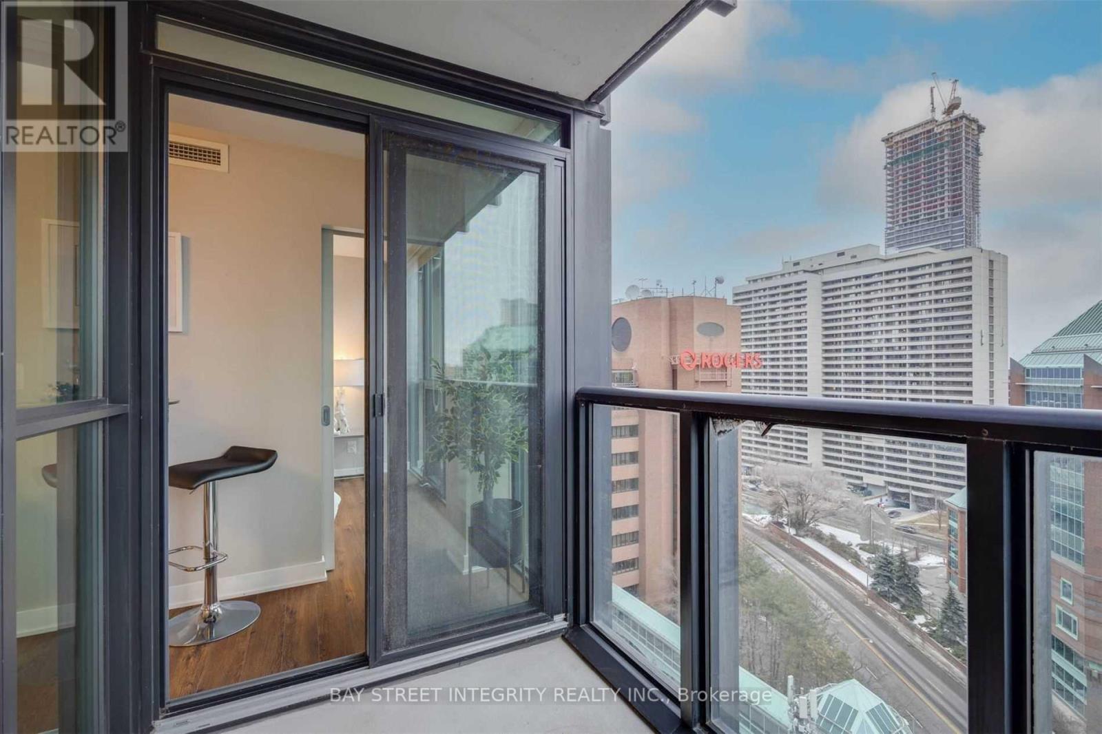 1509 - 110 Charles Street E, Toronto, Ontario  M4Y 1T5 - Photo 12 - C12738486