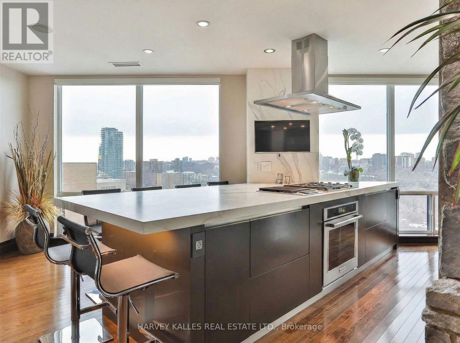 2701 - 300 Bloor Street E, Toronto, Ontario  M4W 3Y2 - Photo 11 - C12738490