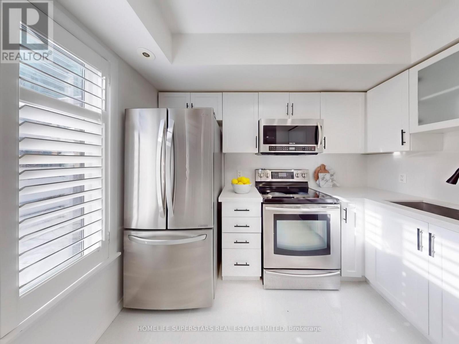 1234 - 21 Pirandello Street, Toronto, Ontario  M6K 3P4 - Photo 11 - C12738496