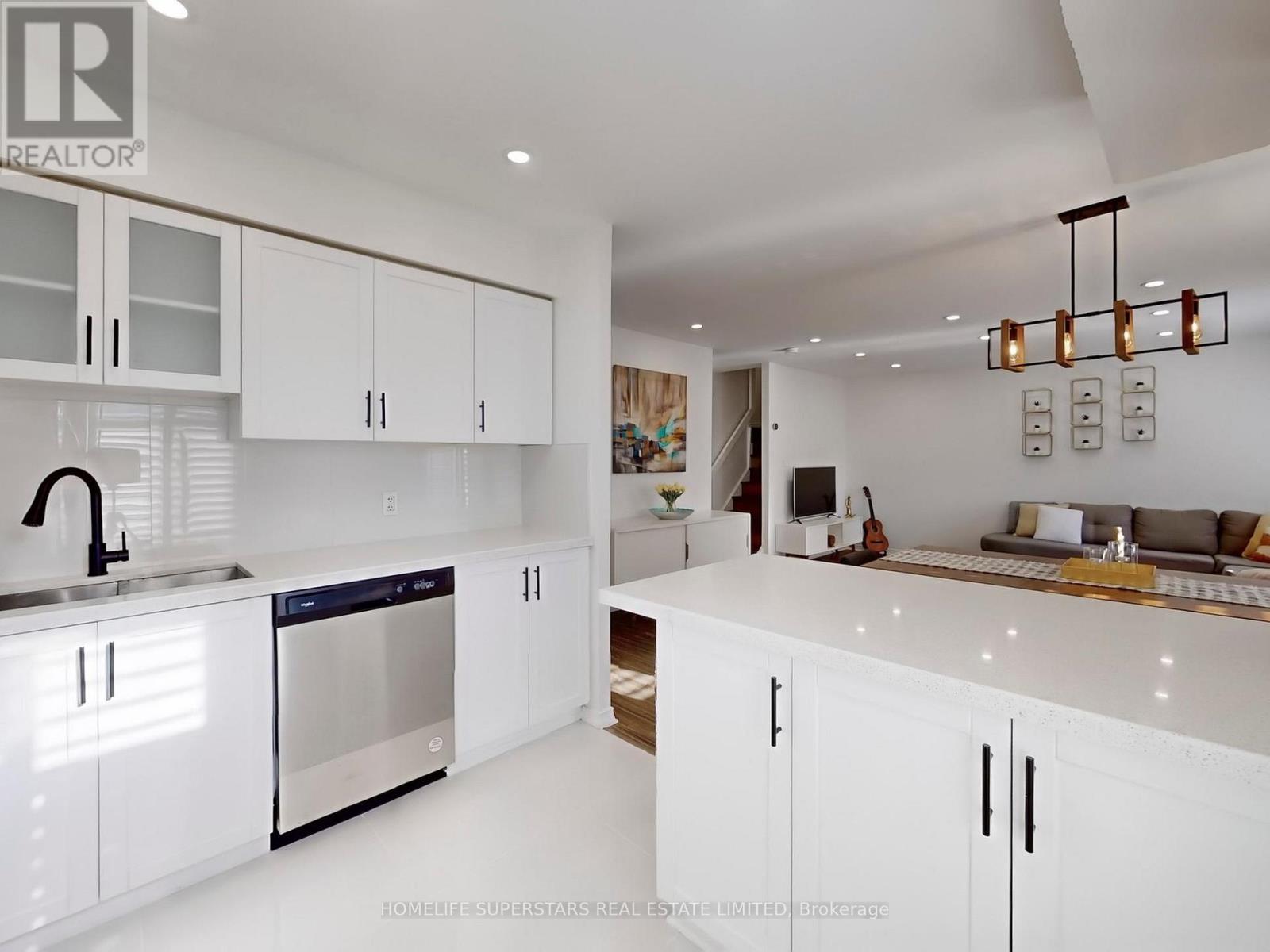 1234 - 21 Pirandello Street, Toronto, Ontario  M6K 3P4 - Photo 12 - C12738496