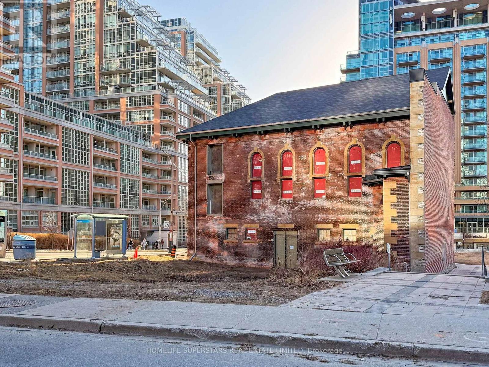 1234 - 21 Pirandello Street, Toronto, Ontario  M6K 3P4 - Photo 37 - C12738496