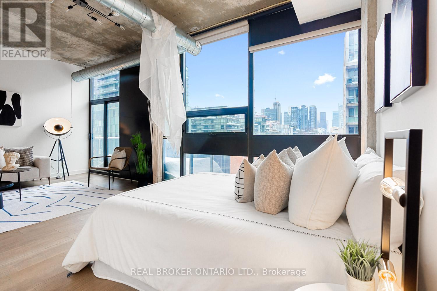 608 - 60 Bathurst Street, Toronto, Ontario  M5V 2P4 - Photo 17 - C12738534