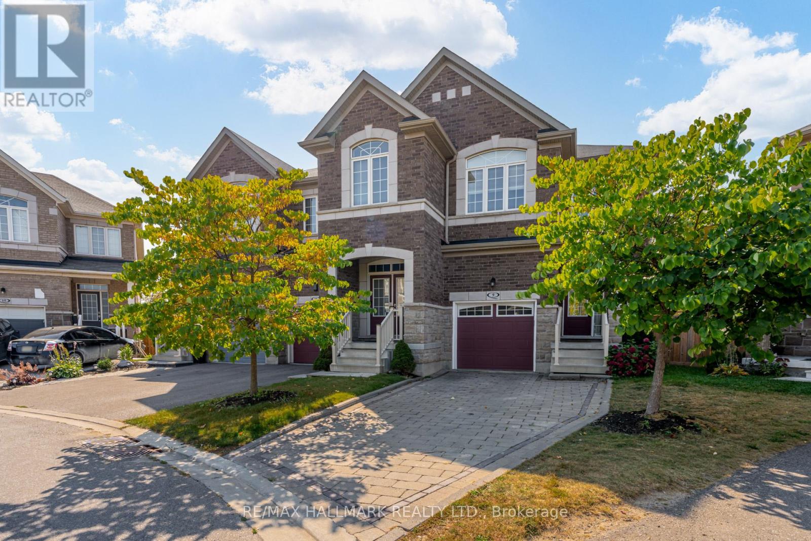 9 Keenlyside Lane, Ajax, Ontario  L1T 0N4 - Photo 2 - E12738270