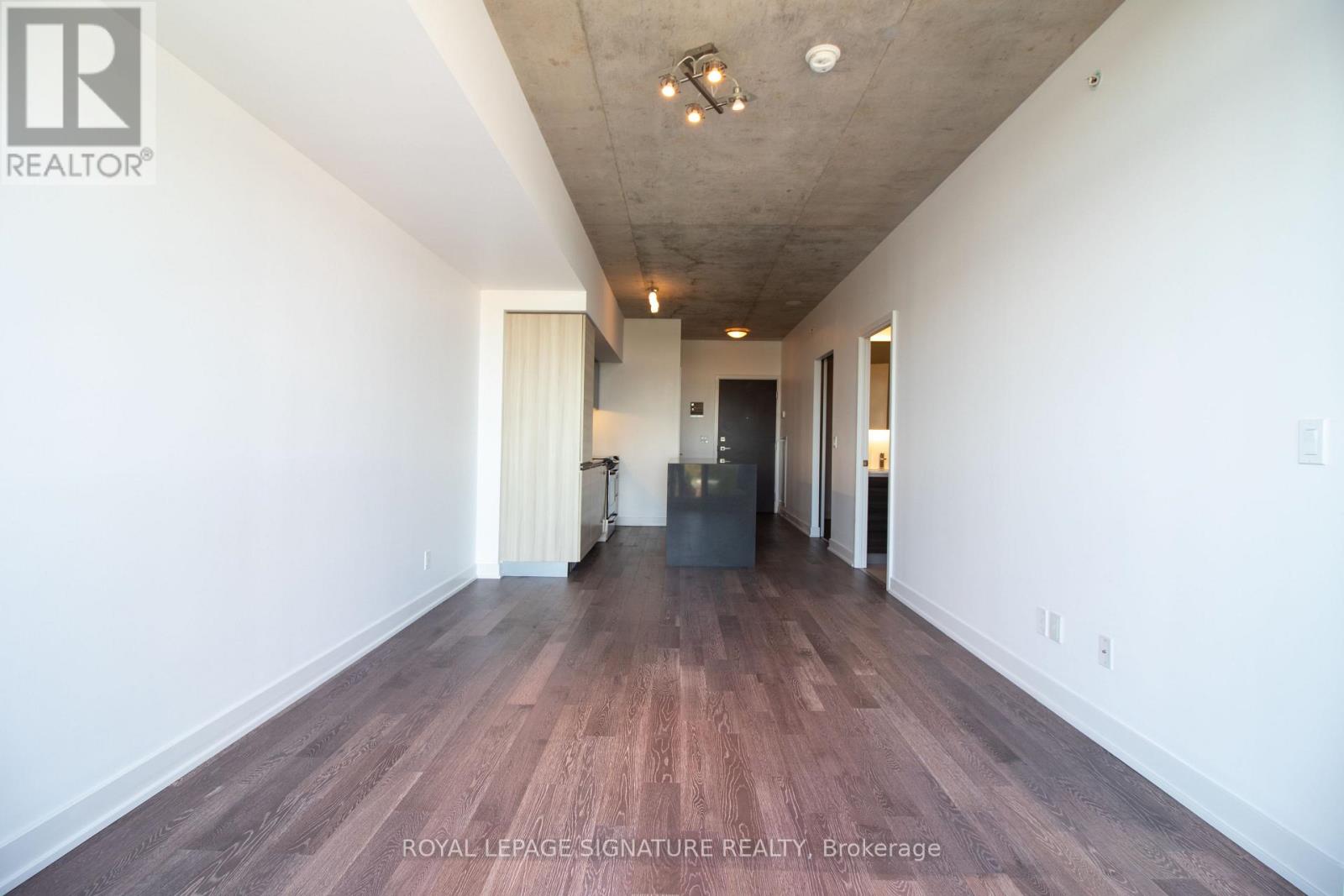 1004 - 1190 Dundas Street E, Toronto, Ontario  M4M 0C5 - Photo 2 - E12738346