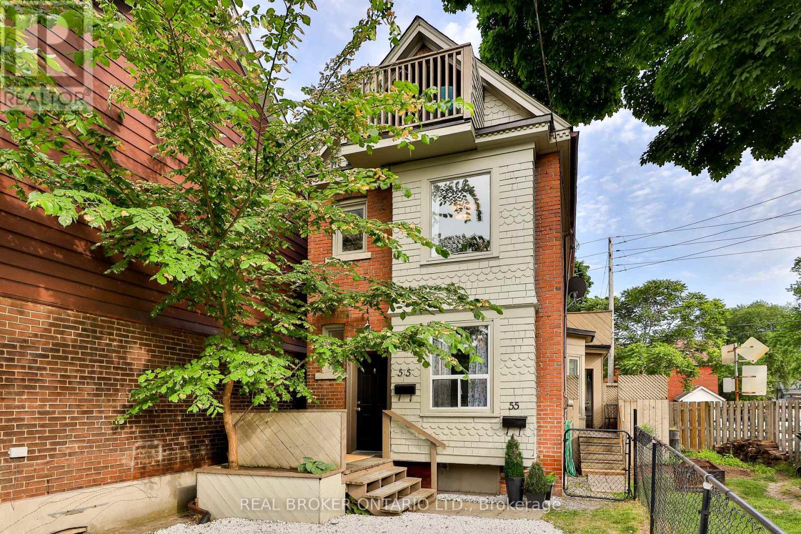 55 DAGMAR AVENUE, Toronto, Ontario