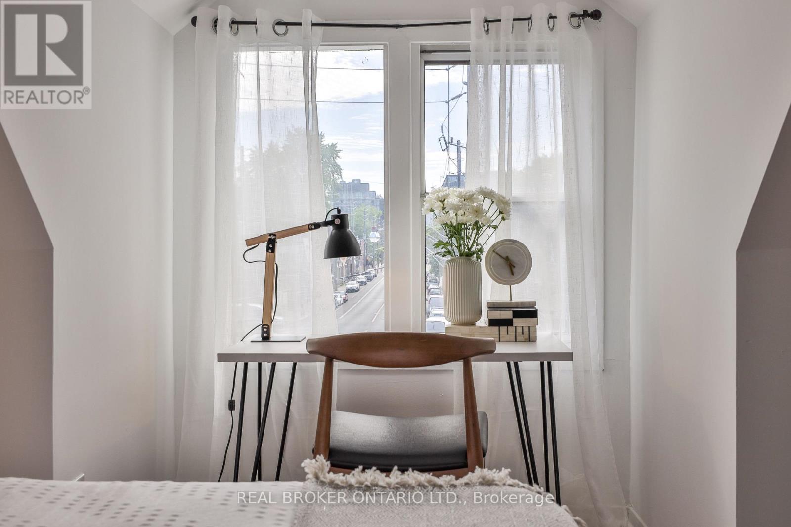 55 Dagmar Avenue, Toronto, Ontario  M4M 1V9 - Photo 25 - E12738390