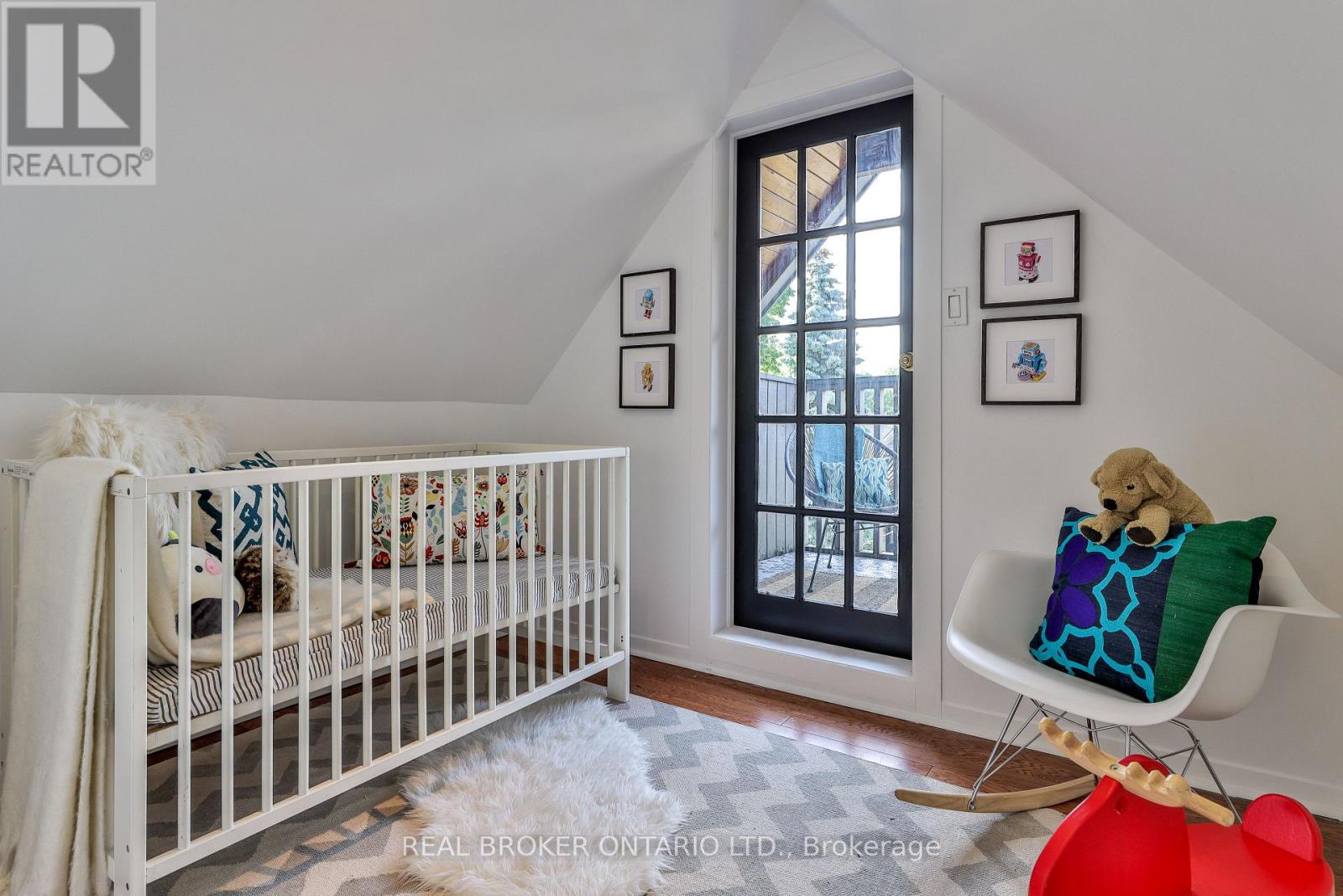 55 Dagmar Avenue, Toronto, Ontario  M4M 1V9 - Photo 27 - E12738390