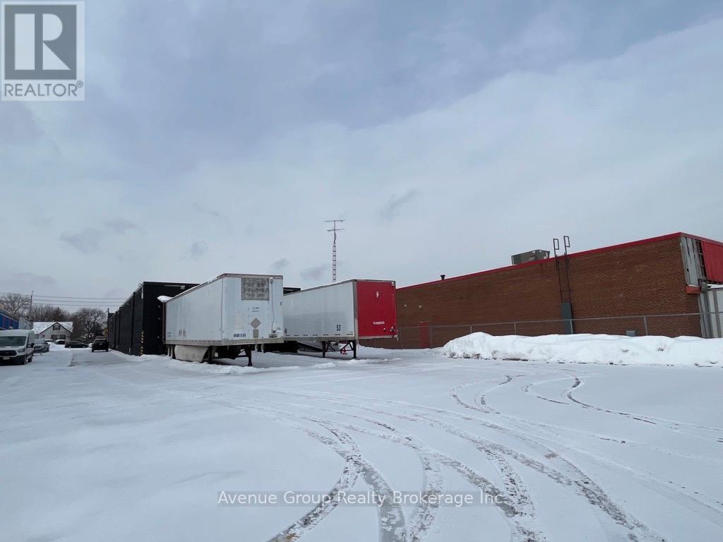 1153 Kennedy Road, Toronto, Ontario  M1P 2K8 - Photo 9 - E12738410