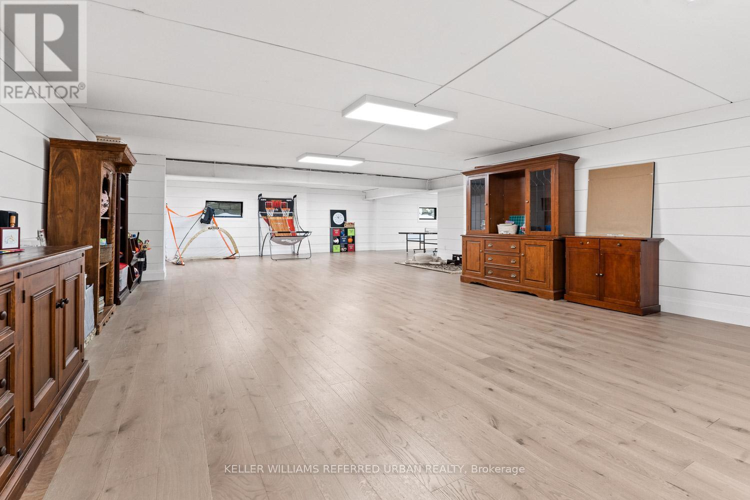 197 Sherwood Place, Newmarket, Ontario  L3Y 8E5 - Photo 46 - N12738104