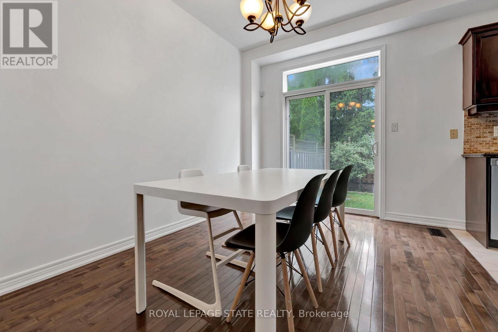 21 - 400 Stonehenge Drive, Hamilton, Ontario  L9K 0A2 - Photo 9 - X12702968