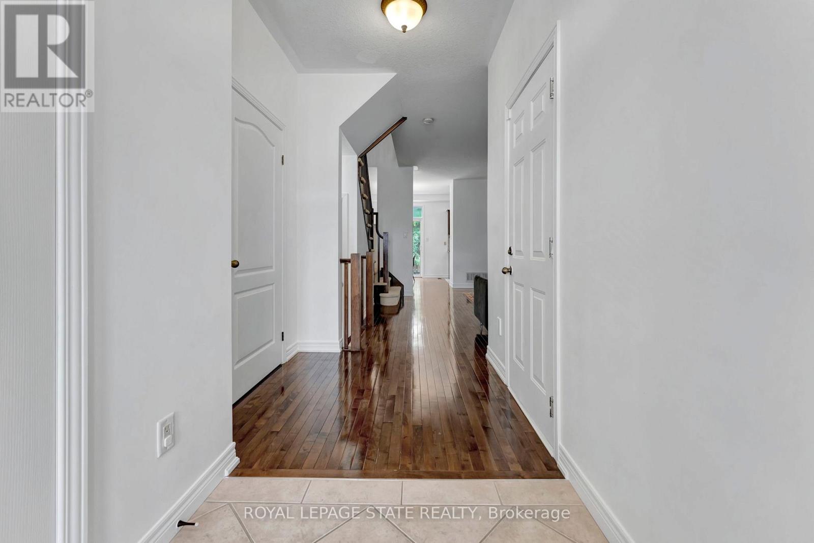 21 - 400 Stonehenge Drive, Hamilton, Ontario  L9K 0A2 - Photo 4 - X12702968