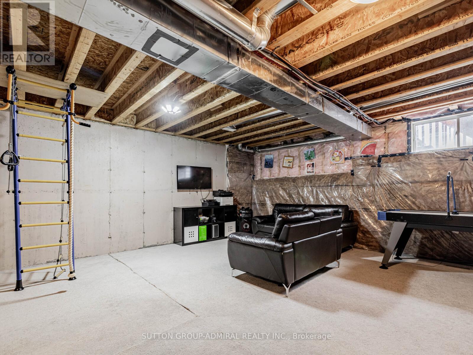 1215 Peelar Crescent, Innisfil (Lefroy), Ontario  L0L 1W0 - Photo 32 - N12738272