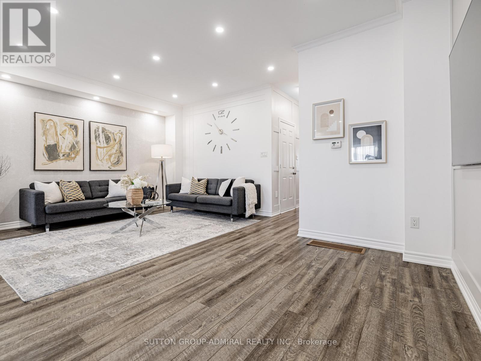 1215 Peelar Crescent, Innisfil (Lefroy), Ontario  L0L 1W0 - Photo 9 - N12738272