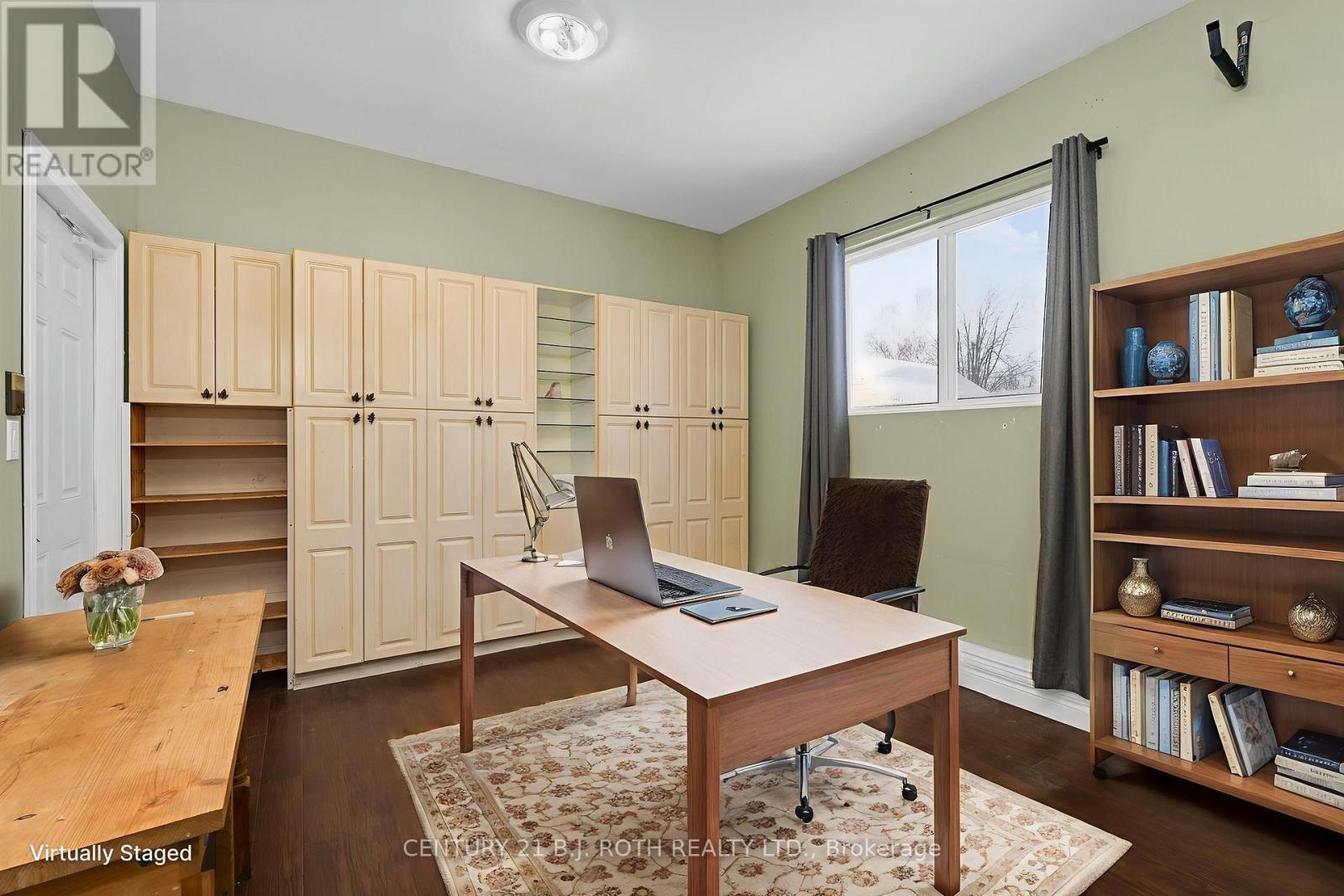 218 Parkside Crescent, Innisfil, Ontario  L9S 1G3 - Photo 18 - N12738298