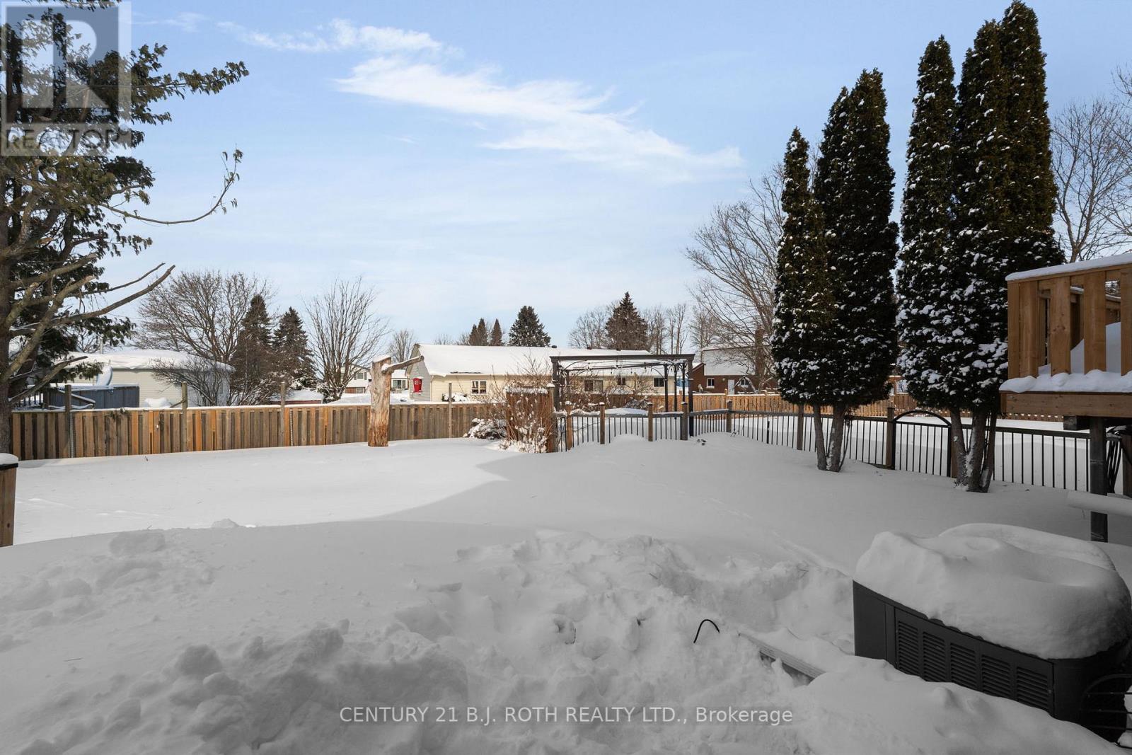 218 Parkside Crescent, Innisfil, Ontario  L9S 1G3 - Photo 32 - N12738298