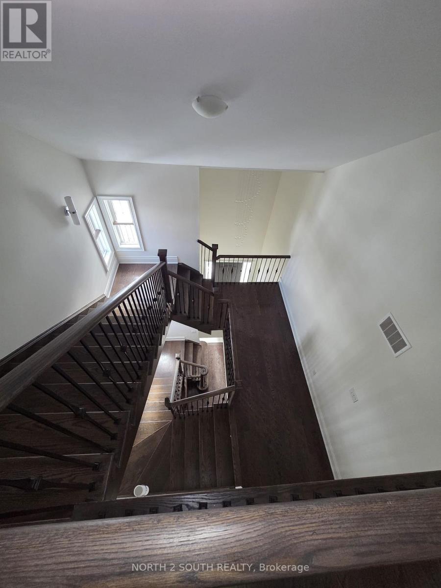 Upper - 34 Straw Cutter Gate, Vaughan, Ontario  L6A 4Y5 - Photo 21 - N12738308