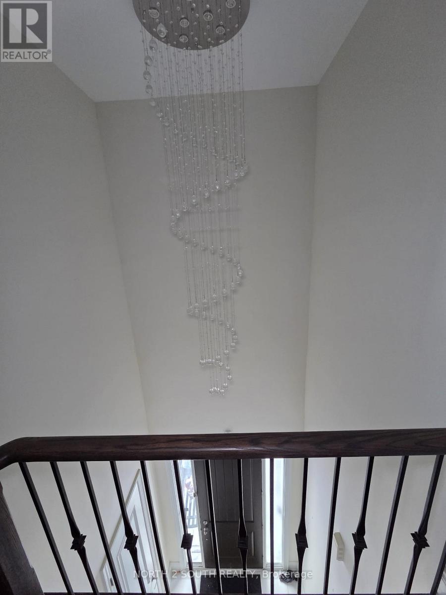 Upper - 34 Straw Cutter Gate, Vaughan, Ontario  L6A 4Y5 - Photo 5 - N12738308