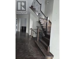 UPPER - 34 STRAW CUTTER GATE, Vaughan, Ontario