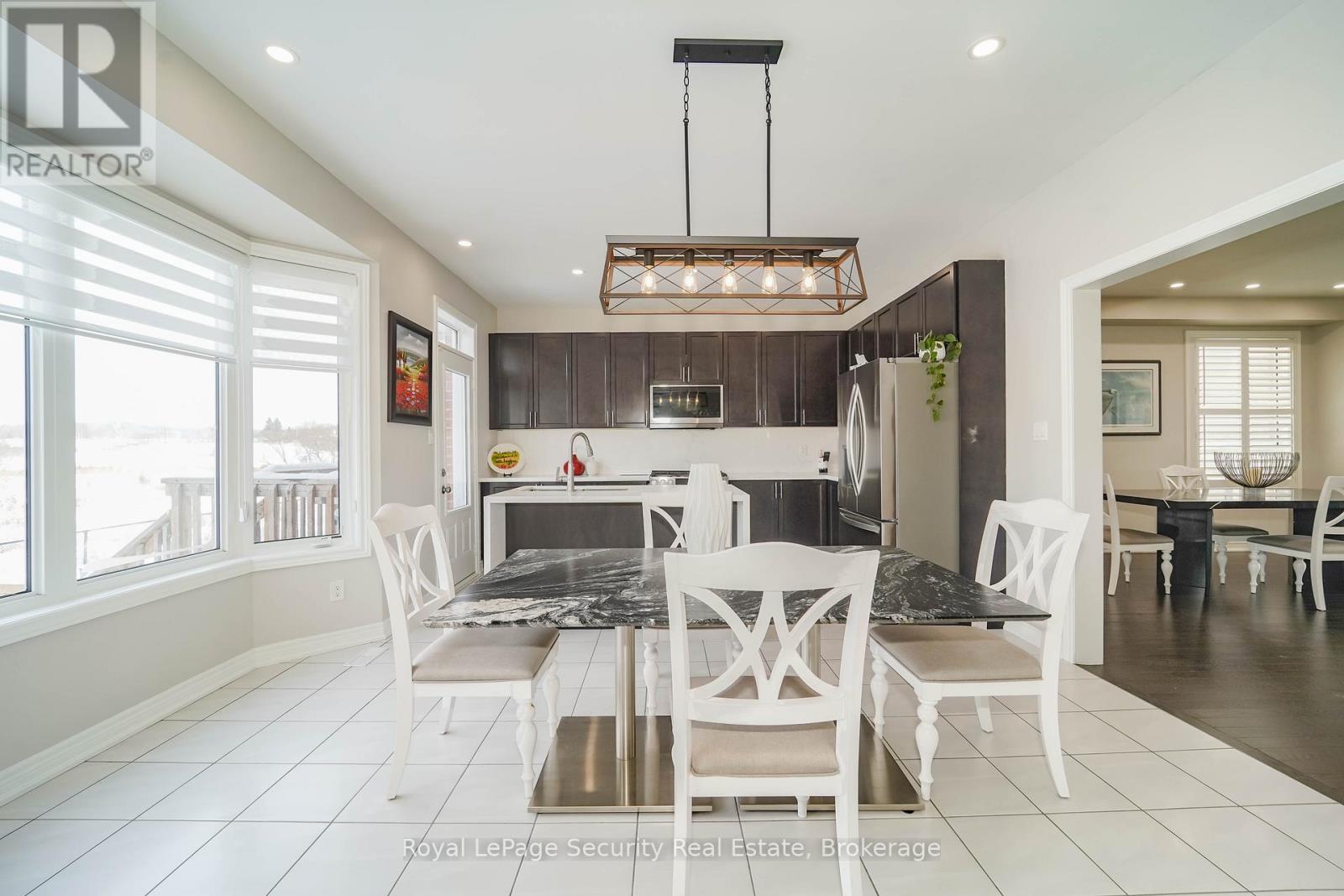 77 Pierce Place, New Tecumseth (Tottenham), Ontario  L0G 1W0 - Photo 19 - N12738334