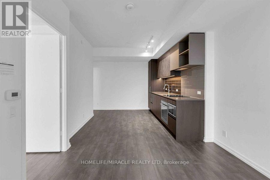 2001 - 1000 Portage Parkway, Vaughan, Ontario  L4K 0L1 - Photo 11 - N12738360