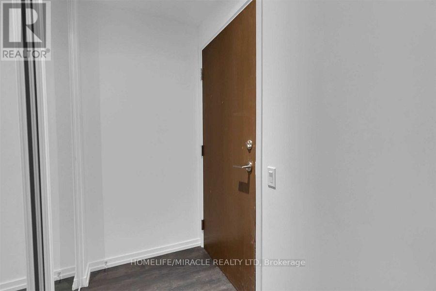 2001 - 1000 Portage Parkway, Vaughan, Ontario  L4K 0L1 - Photo 16 - N12738360