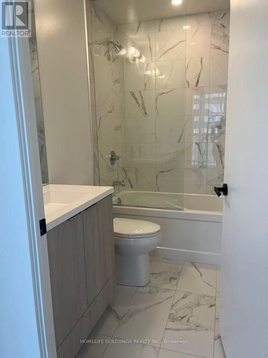 2101 - 8 Interchange Way, Vaughan, Ontario  L4K 0R2 - Photo 3 - N12738404