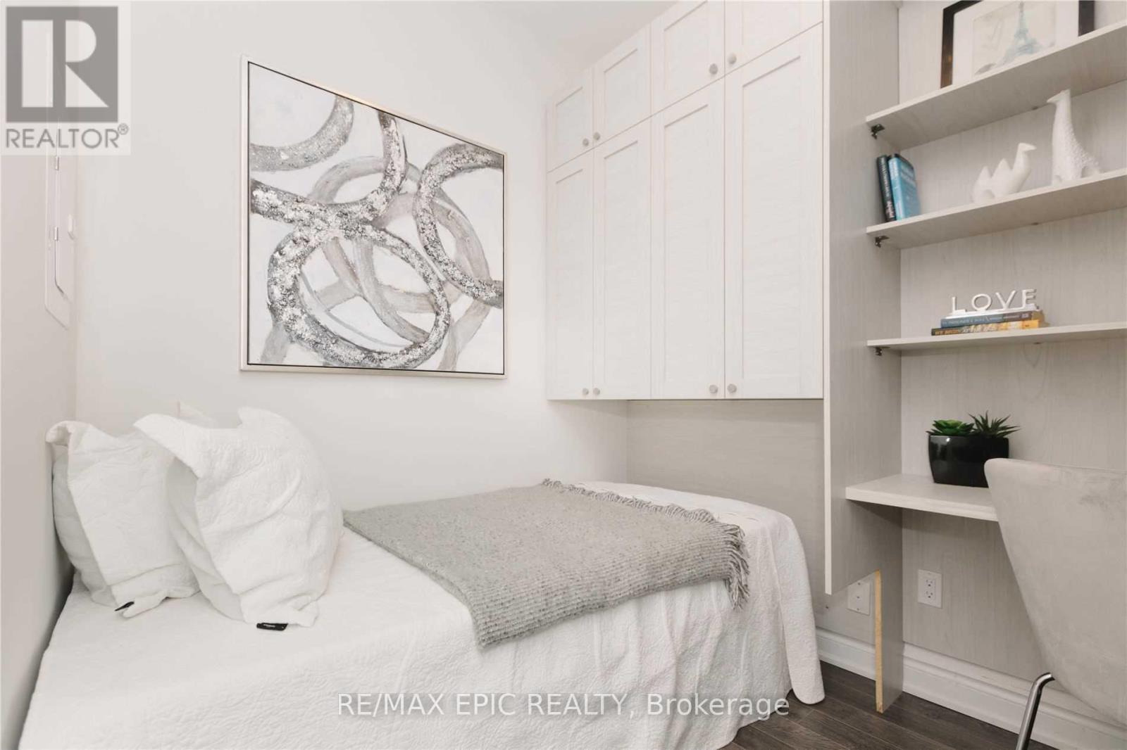 Ph-1801 - 38 Cedarland Drive, Markham, Ontario  L6G 0G7 - Photo 6 - N12738416