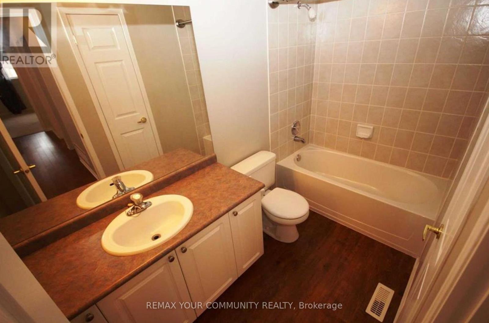 31 Irene Drive, Barrie (Painswick South), Ontario  L4N 0Y8 - Photo 10 - S12738408