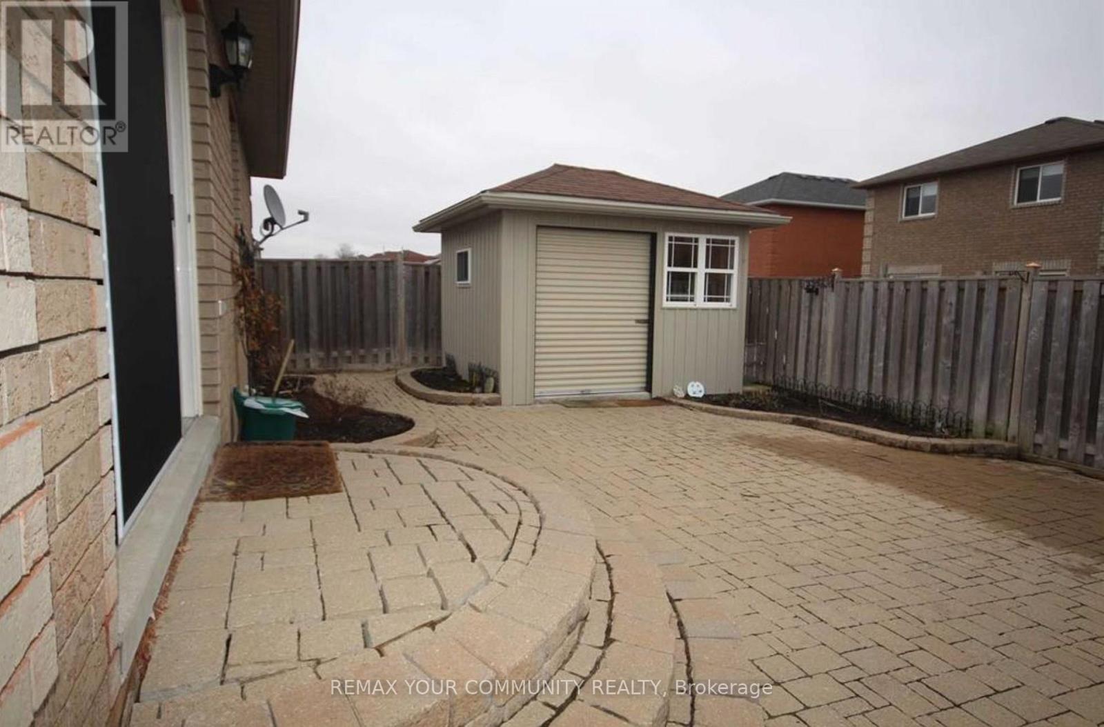 31 Irene Drive, Barrie (Painswick South), Ontario  L4N 0Y8 - Photo 18 - S12738408