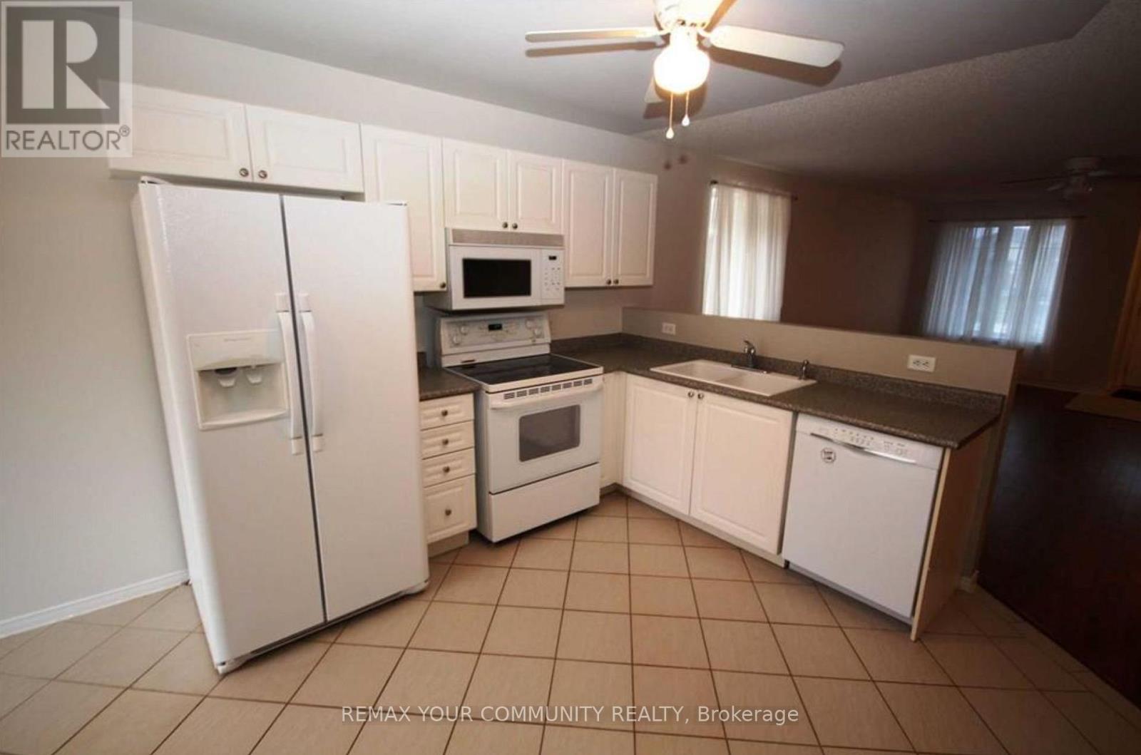 31 Irene Drive, Barrie (Painswick South), Ontario  L4N 0Y8 - Photo 6 - S12738408