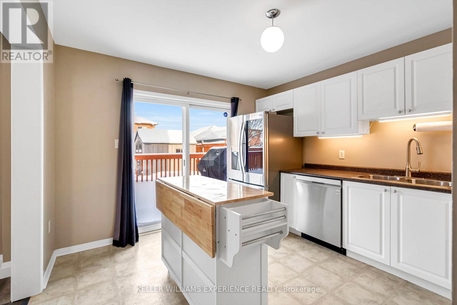 28 Coronation Parkway, Barrie, Ontario  L4M 7J8 - Photo 19 - S12738420