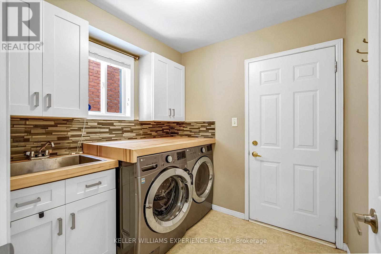 28 Coronation Parkway, Barrie, Ontario  L4M 7J8 - Photo 23 - S12738420