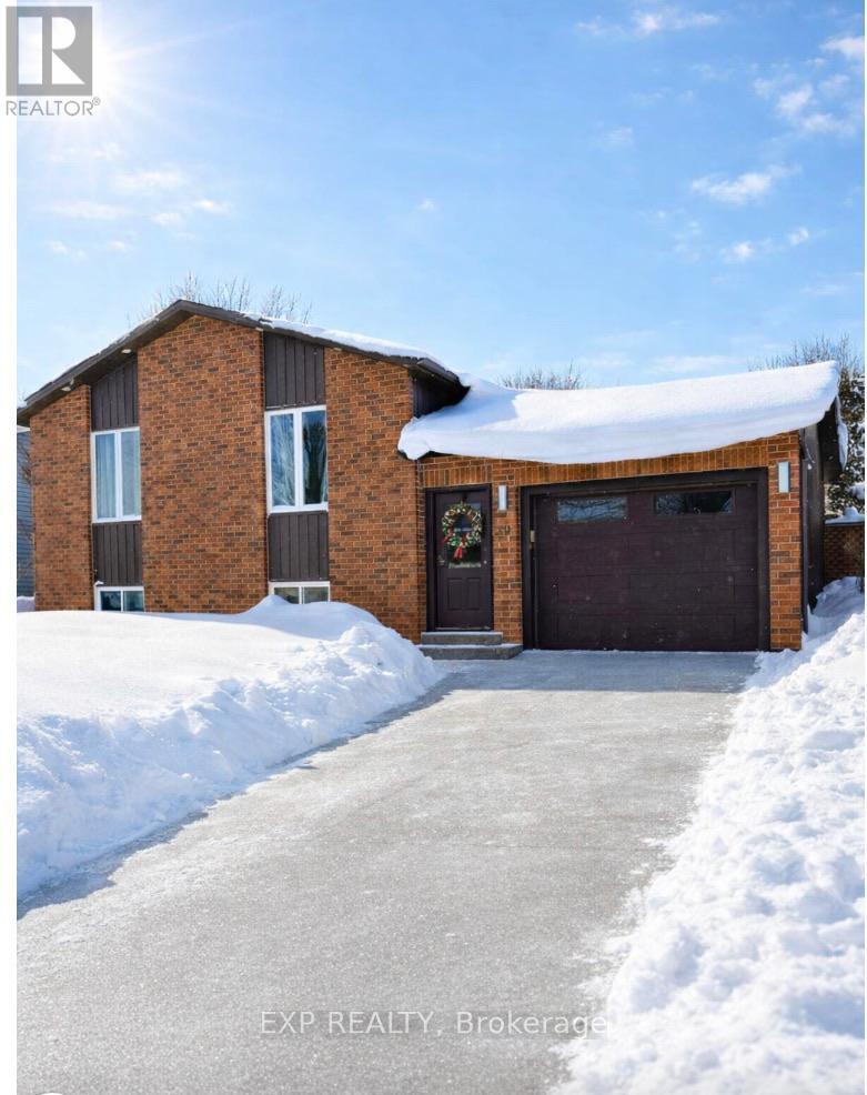 29 DUNSFORD CRESCENT, St. Marys, Ontario