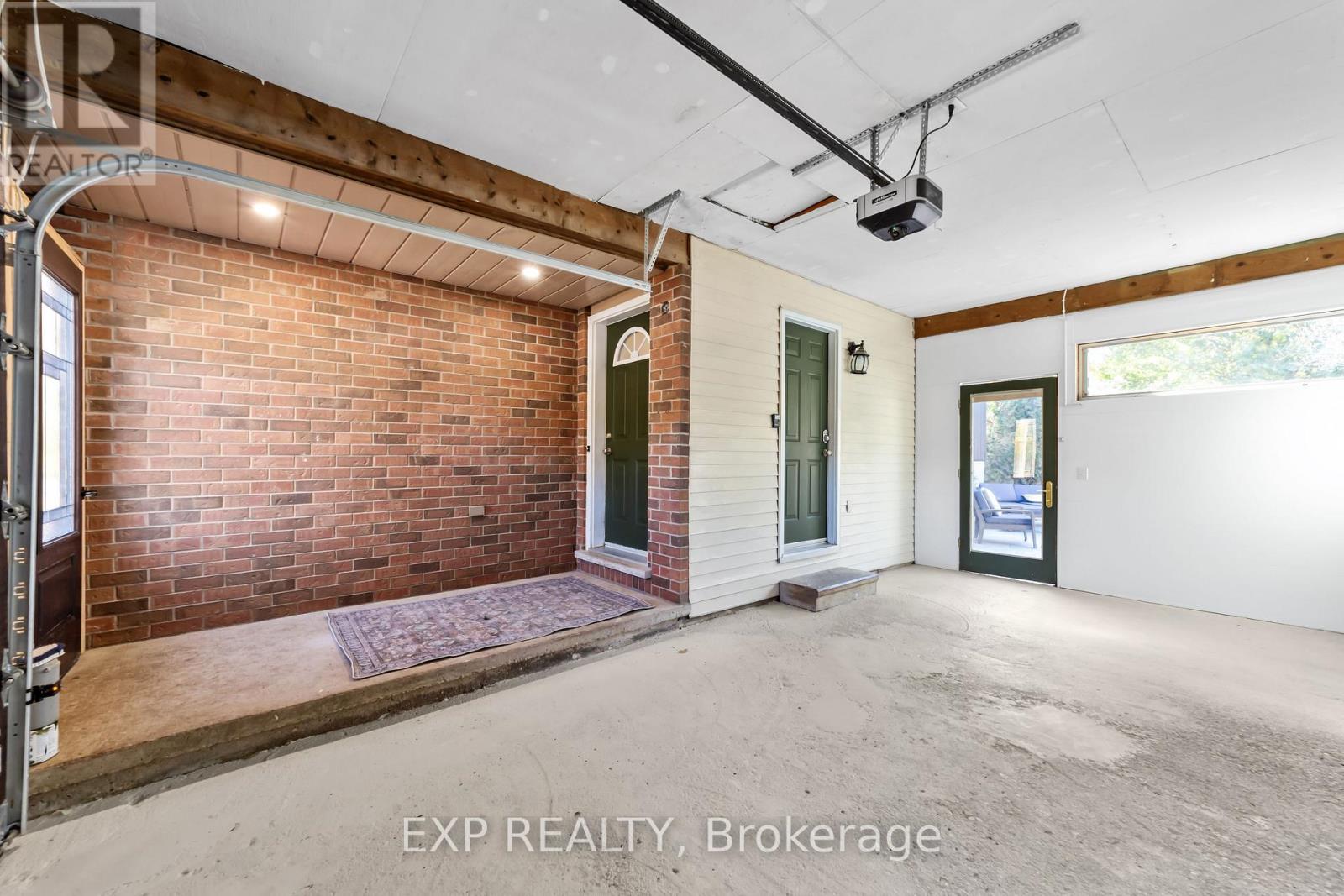 29 Dunsford Crescent, St. Marys, Ontario  N4X 1A5 - Photo 8 - X12492386