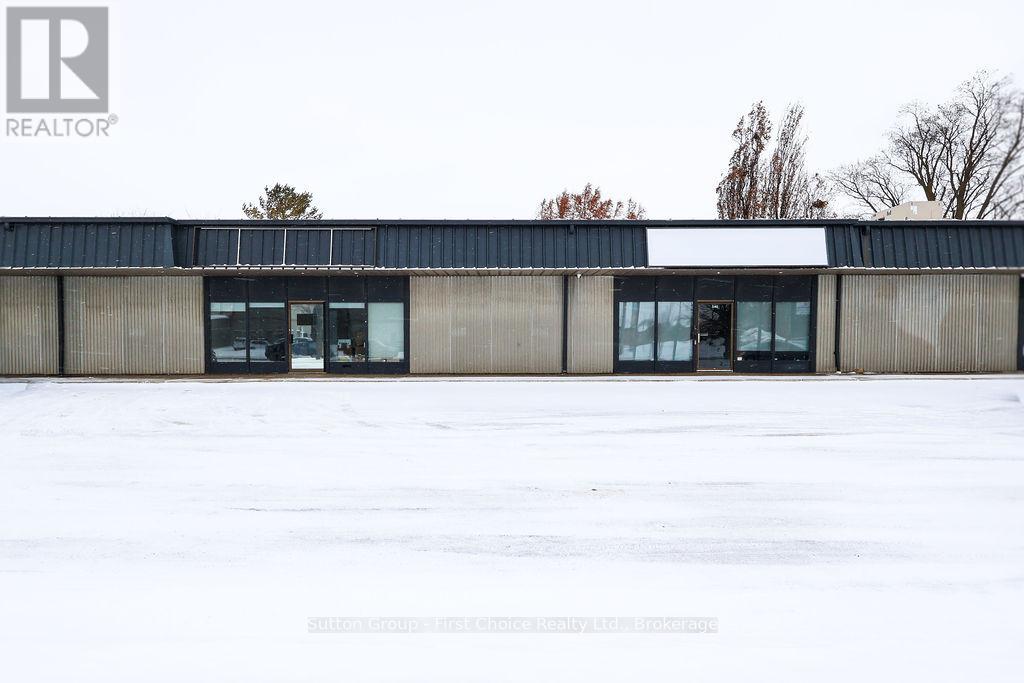 544 Huron Street, Stratford, Ontario  N5A 5T9 - Photo 4 - X12738596