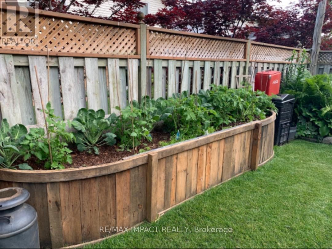 25 Soper Creek Drive, Clarington, Ontario  L1C 4G3 - Photo 30 - E12738616