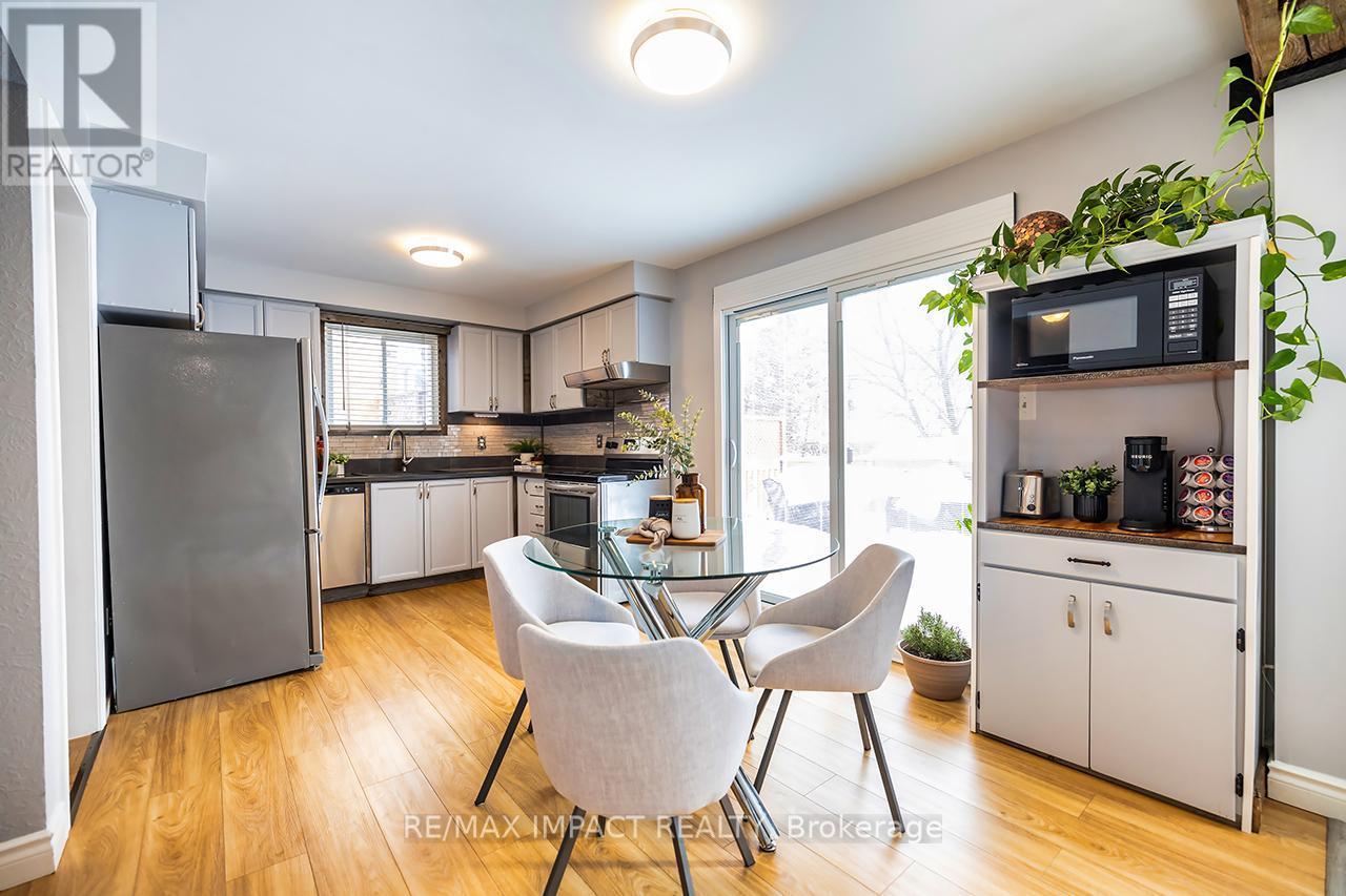 25 Soper Creek Drive, Clarington, Ontario  L1C 4G3 - Photo 7 - E12738616